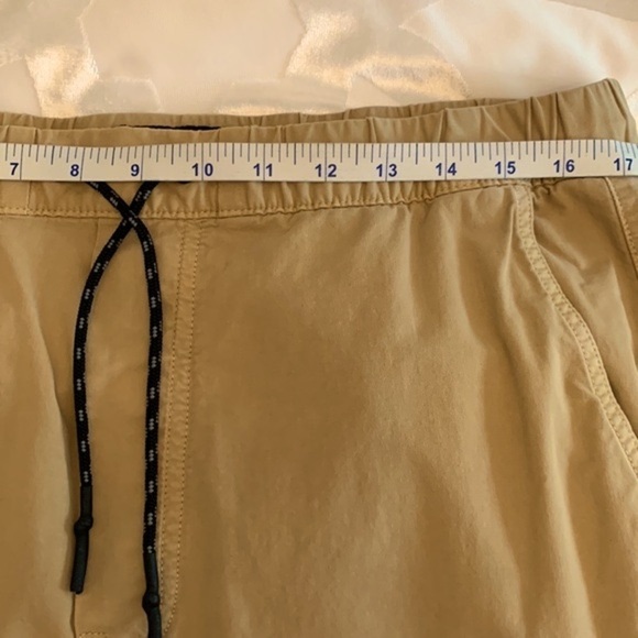 Men’s American Eagle Khaki Next Flex Jogger. Vintage Look and Feel. Size Medium - Picture 9 of 11